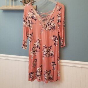💘3/4 Sleeve Salmon Pink Floral Dress Size Jr Medium